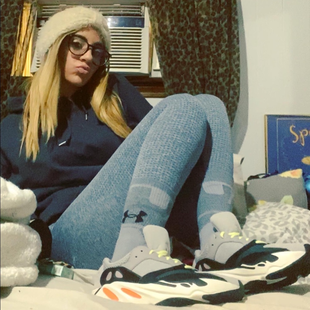 Meet your Posher, Danielle